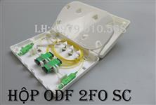 TL TELECOM Hộp phối quang treo tường (ODF) mini dùng trong nhà 2Fo – đầy đủ phụ kiện